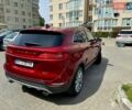 Красный Линкольн МКС, объемом двигателя 2 л и пробегом 13 тыс. км за 17850 $, фото 5 на Automoto.ua
