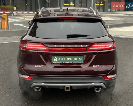 Красный Линкольн МКС, объемом двигателя 2 л и пробегом 51 тыс. км за 17490 $, фото 11 на Automoto.ua