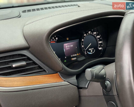 Красный Линкольн МКС, объемом двигателя 2 л и пробегом 51 тыс. км за 17490 $, фото 24 на Automoto.ua