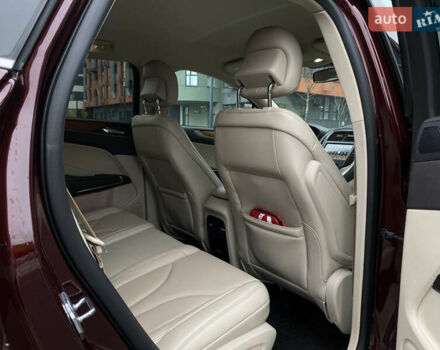 Красный Линкольн МКС, объемом двигателя 2 л и пробегом 51 тыс. км за 17490 $, фото 28 на Automoto.ua