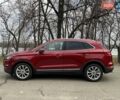 Красный Линкольн МКС, объемом двигателя 2 л и пробегом 23 тыс. км за 19999 $, фото 2 на Automoto.ua