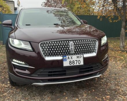 Червоний Лінкольн МКС, об'ємом двигуна 2 л та пробігом 115 тис. км за 21000 $, фото 1 на Automoto.ua