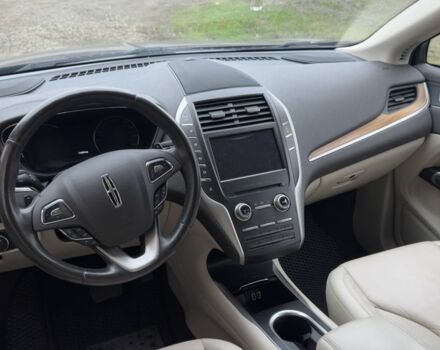 Червоний Лінкольн МКС, об'ємом двигуна 2 л та пробігом 115 тис. км за 21000 $, фото 12 на Automoto.ua