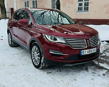 Красный Линкольн МКС, объемом двигателя 2 л и пробегом 62 тыс. км за 17500 $, фото 1 на Automoto.ua