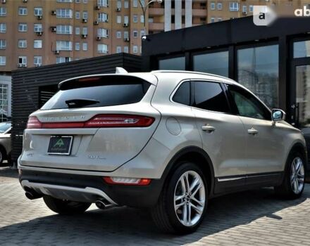 Линкольн МКС, объемом двигателя 2 л и пробегом 81 тыс. км за 20999 $, фото 7 на Automoto.ua