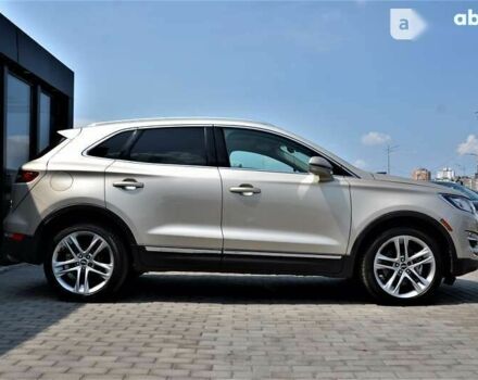 Линкольн МКС, объемом двигателя 2 л и пробегом 81 тыс. км за 20999 $, фото 3 на Automoto.ua