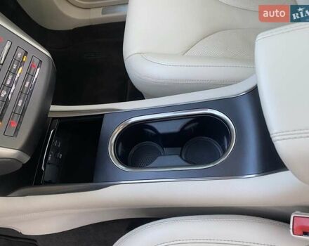 Лінкольн МКС, об'ємом двигуна 2 л та пробігом 127 тис. км за 15800 $, фото 14 на Automoto.ua