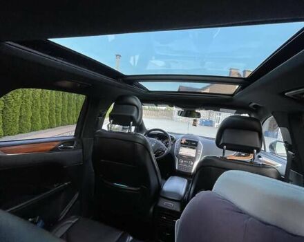 Линкольн МКС, объемом двигателя 2 л и пробегом 122 тыс. км за 16400 $, фото 7 на Automoto.ua