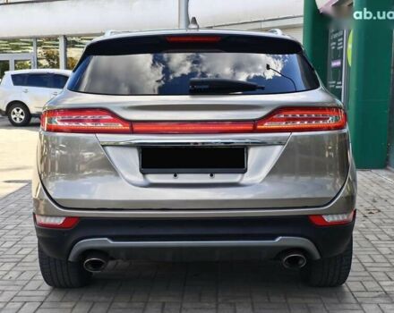 Линкольн МКС, объемом двигателя 2 л и пробегом 85 тыс. км за 18900 $, фото 1 на Automoto.ua