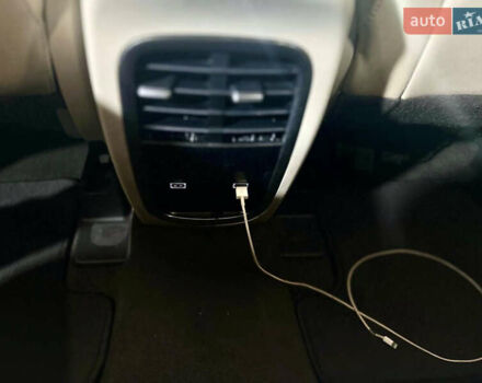 Лінкольн МКС, об'ємом двигуна 2 л та пробігом 96 тис. км за 18200 $, фото 18 на Automoto.ua