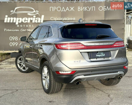 Жовтий Лінкольн МКС, об'ємом двигуна 2 л та пробігом 176 тис. км за 14990 $, фото 7 на Automoto.ua