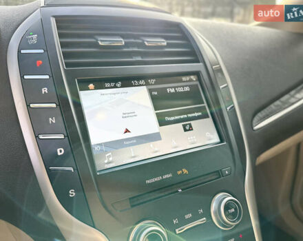 Жовтий Лінкольн МКС, об'ємом двигуна 2 л та пробігом 176 тис. км за 14990 $, фото 16 на Automoto.ua