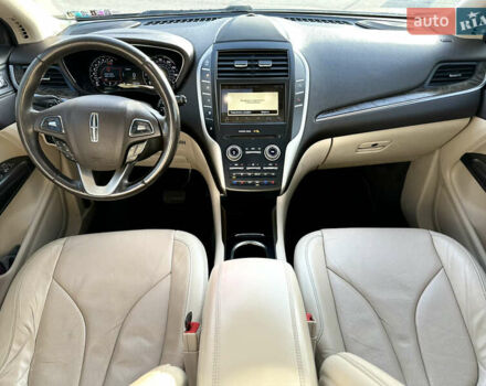 Жовтий Лінкольн МКС, об'ємом двигуна 2 л та пробігом 176 тис. км за 14990 $, фото 13 на Automoto.ua