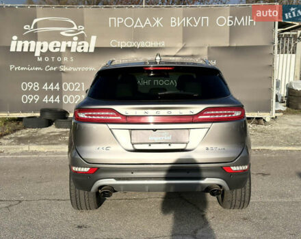 Жовтий Лінкольн МКС, об'ємом двигуна 2 л та пробігом 176 тис. км за 14990 $, фото 6 на Automoto.ua