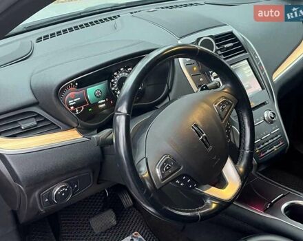 Серый Линкольн МКС, объемом двигателя 2 л и пробегом 146 тыс. км за 13740 $, фото 25 на Automoto.ua