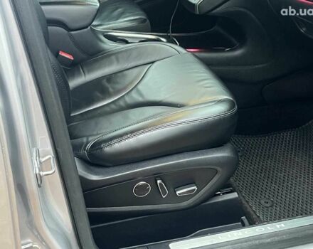 Серый Линкольн МКС, объемом двигателя 2 л и пробегом 146 тыс. км за 13740 $, фото 15 на Automoto.ua