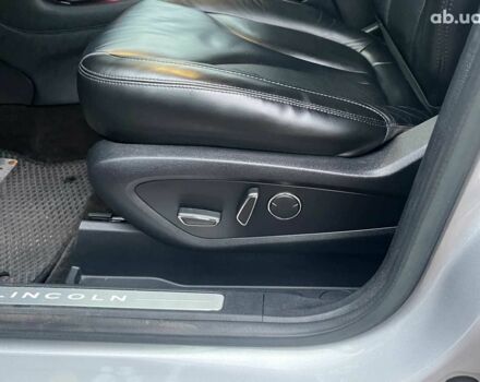 Серый Линкольн МКС, объемом двигателя 2 л и пробегом 146 тыс. км за 13740 $, фото 24 на Automoto.ua
