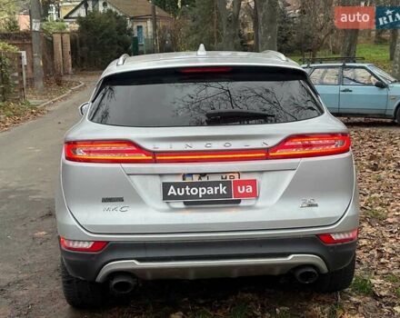 Серый Линкольн МКС, объемом двигателя 2 л и пробегом 146 тыс. км за 13740 $, фото 9 на Automoto.ua