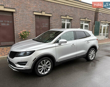 Серый Линкольн МКС, объемом двигателя 2 л и пробегом 146 тыс. км за 13000 $, фото 7 на Automoto.ua