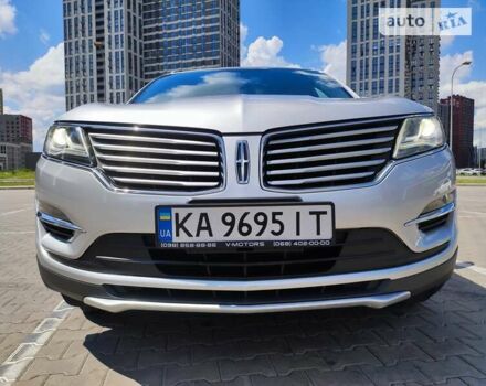 Серый Линкольн МКС, объемом двигателя 2.26 л и пробегом 143 тыс. км за 14900 $, фото 8 на Automoto.ua