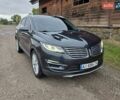 Сірий Лінкольн МКС, об'ємом двигуна 2 л та пробігом 230 тис. км за 14500 $, фото 2 на Automoto.ua