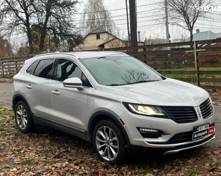 Серый Линкольн МКС, объемом двигателя 2 л и пробегом 146 тыс. км за 13740 $, фото 2 на Automoto.ua