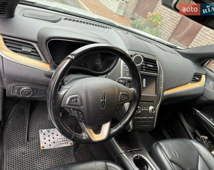 Серый Линкольн МКС, объемом двигателя 2 л и пробегом 146 тыс. км за 13000 $, фото 9 на Automoto.ua