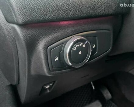 Серый Линкольн МКС, объемом двигателя 2 л и пробегом 146 тыс. км за 13740 $, фото 31 на Automoto.ua