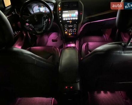Серый Линкольн МКС, объемом двигателя 2.3 л и пробегом 112 тыс. км за 16500 $, фото 24 на Automoto.ua