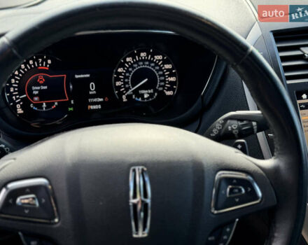 Сірий Лінкольн МКС, об'ємом двигуна 2 л та пробігом 113 тис. км за 12800 $, фото 12 на Automoto.ua