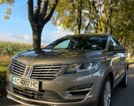 Серый Линкольн МКС, объемом двигателя 2 л и пробегом 141 тыс. км за 15500 $, фото 2 на Automoto.ua