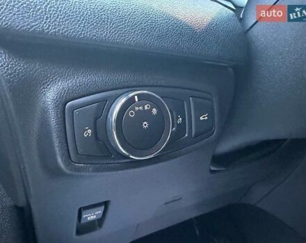 Серый Линкольн МКС, объемом двигателя 2 л и пробегом 167 тыс. км за 11500 $, фото 23 на Automoto.ua