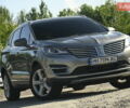 Серый Линкольн МКС, объемом двигателя 2 л и пробегом 112 тыс. км за 12800 $, фото 1 на Automoto.ua