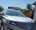 Серый Линкольн МКС, объемом двигателя 2 л и пробегом 178 тыс. км за 15500 $, фото 1 на Automoto.ua