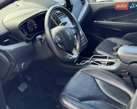 Сірий Лінкольн МКС, об'ємом двигуна 2 л та пробігом 113 тис. км за 12800 $, фото 11 на Automoto.ua