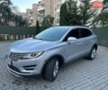 Серый Линкольн МКС, объемом двигателя 2 л и пробегом 167 тыс. км за 11500 $, фото 1 на Automoto.ua