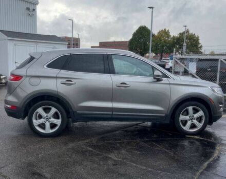 Серый Линкольн МКС, объемом двигателя 2 л и пробегом 70 тыс. км за 11000 $, фото 2 на Automoto.ua