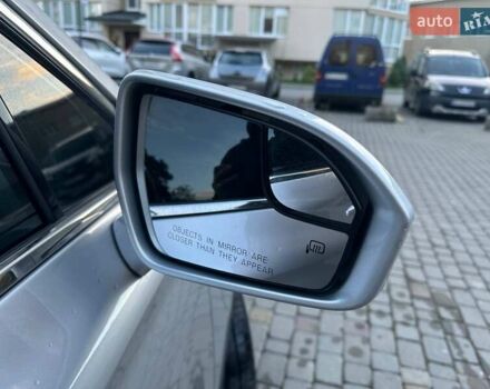 Серый Линкольн МКС, объемом двигателя 2 л и пробегом 167 тыс. км за 11500 $, фото 10 на Automoto.ua