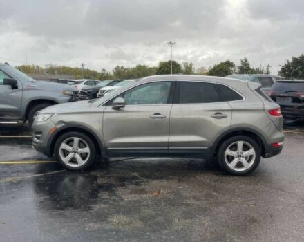 Серый Линкольн МКС, объемом двигателя 2 л и пробегом 70 тыс. км за 11000 $, фото 3 на Automoto.ua