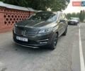 Сірий Лінкольн МКС, об'ємом двигуна 2 л та пробігом 142 тис. км за 14999 $, фото 1 на Automoto.ua