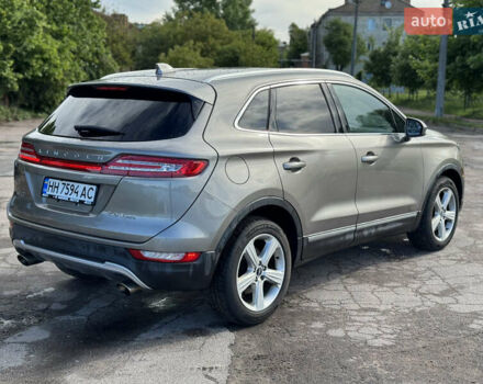 Сірий Лінкольн МКС, об'ємом двигуна 2 л та пробігом 113 тис. км за 12800 $, фото 5 на Automoto.ua