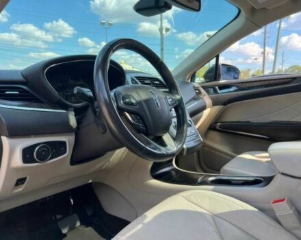 Серый Линкольн МКС, объемом двигателя 2 л и пробегом 50 тыс. км за 3800 $, фото 8 на Automoto.ua