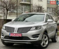 Сірий Лінкольн МКС, об'ємом двигуна 2 л та пробігом 248 тис. км за 16500 $, фото 9 на Automoto.ua