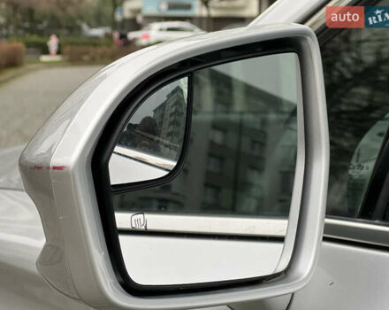 Сірий Лінкольн МКС, об'ємом двигуна 2 л та пробігом 248 тис. км за 16500 $, фото 25 на Automoto.ua