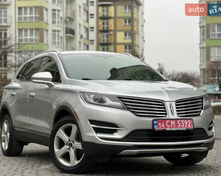 Сірий Лінкольн МКС, об'ємом двигуна 2 л та пробігом 248 тис. км за 16500 $, фото 2 на Automoto.ua