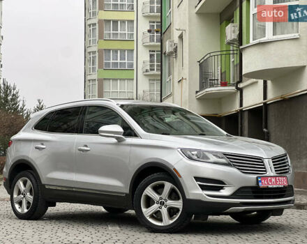 Сірий Лінкольн МКС, об'ємом двигуна 2 л та пробігом 248 тис. км за 16500 $, фото 3 на Automoto.ua