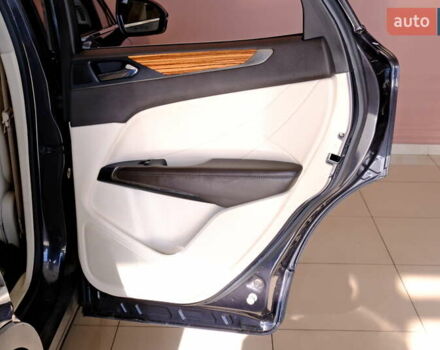 Синій Лінкольн МКС, об'ємом двигуна 2 л та пробігом 139 тис. км за 15900 $, фото 26 на Automoto.ua