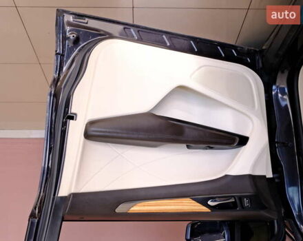 Синій Лінкольн МКС, об'ємом двигуна 2 л та пробігом 139 тис. км за 15900 $, фото 30 на Automoto.ua