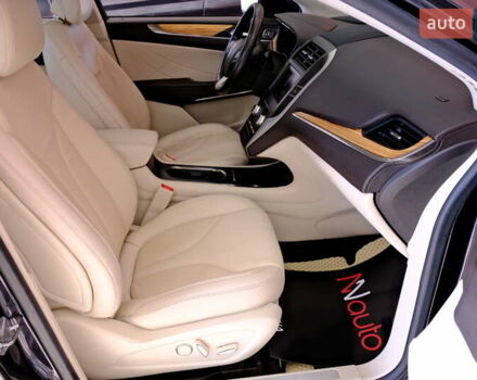 Синій Лінкольн МКС, об'ємом двигуна 2 л та пробігом 139 тис. км за 15900 $, фото 31 на Automoto.ua