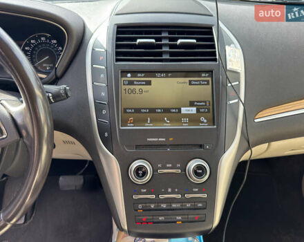 Линкольн МКС 2015 в Житомире на Automoto.ua Синий Линкольн МКС, объемом двигателя 2 л и пробегом 213 тыс. км за 12999 $, фото 22 на Automoto.ua